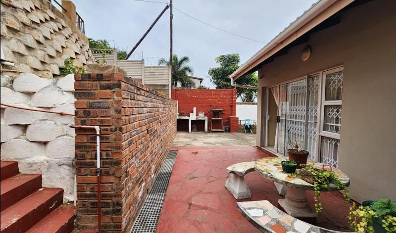 To Let 3 Bedroom Property for Rent in Bluff KwaZulu-Natal