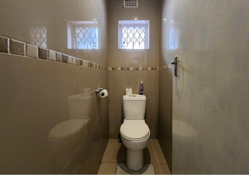 To Let 3 Bedroom Property for Rent in Bluff KwaZulu-Natal