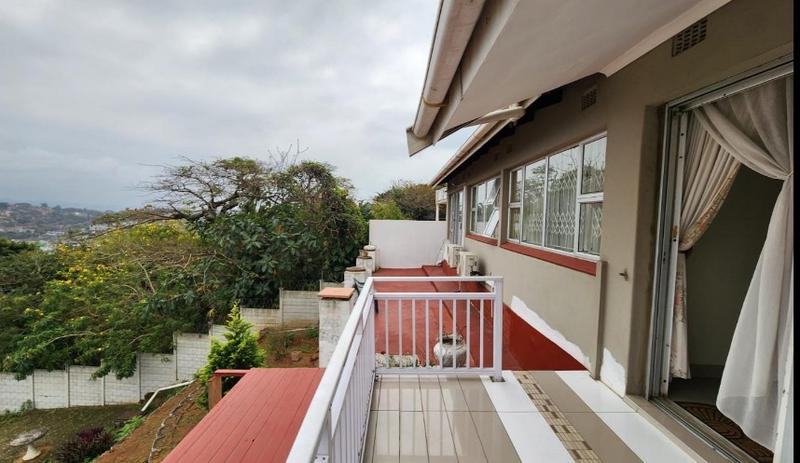 To Let 3 Bedroom Property for Rent in Bluff KwaZulu-Natal