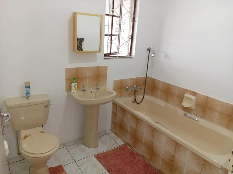 4 Bedroom Property for Sale in Newlands East KwaZulu-Natal