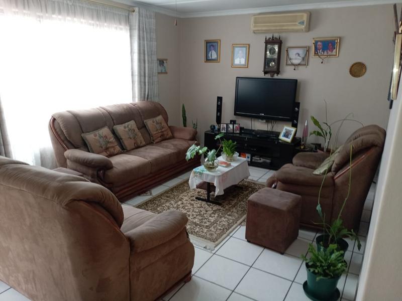 4 Bedroom Property for Sale in Newlands East KwaZulu-Natal
