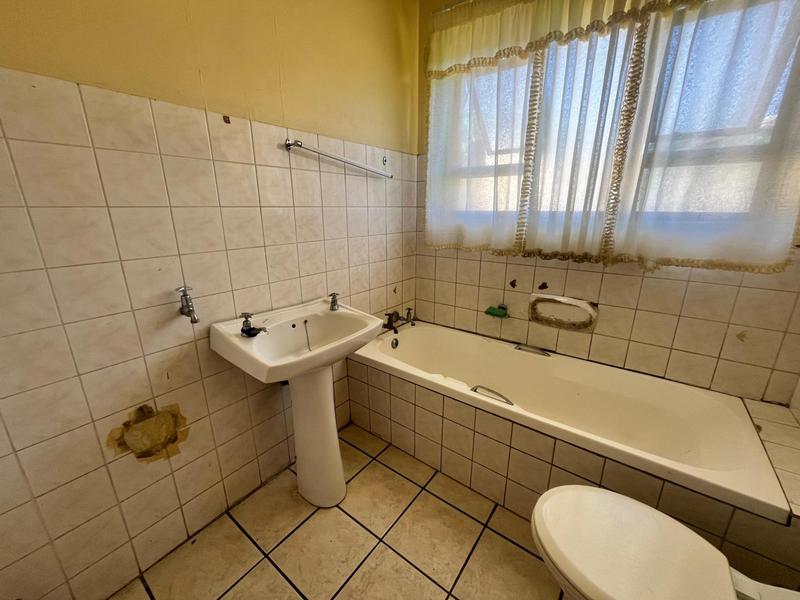 3 Bedroom Property for Sale in Margate KwaZulu-Natal