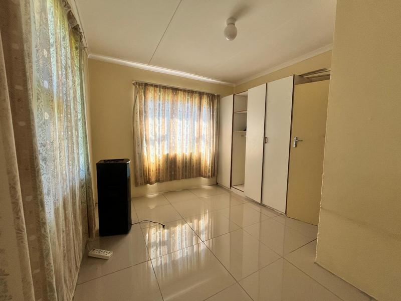 3 Bedroom Property for Sale in Margate KwaZulu-Natal