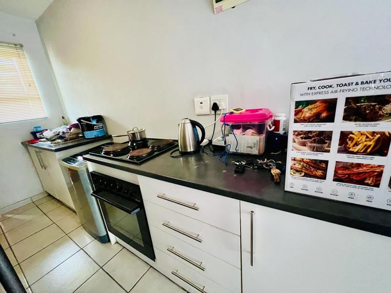 1 Bedroom Property for Sale in Newlands East KwaZulu-Natal