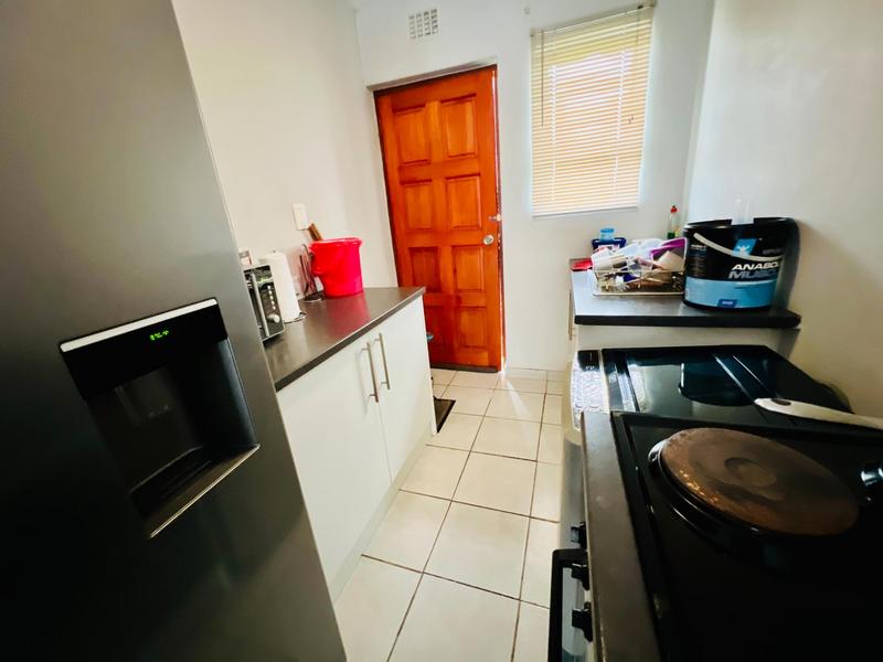 1 Bedroom Property for Sale in Newlands East KwaZulu-Natal