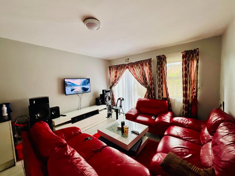 1 Bedroom Property for Sale in Newlands East KwaZulu-Natal