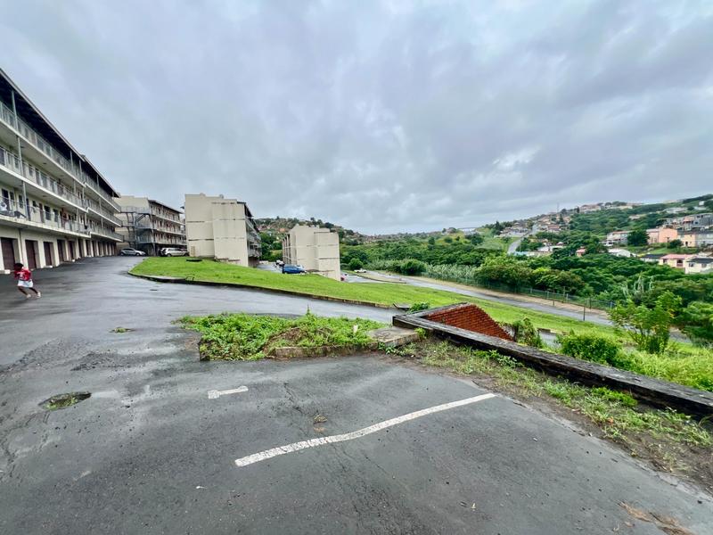 1 Bedroom Property for Sale in Newlands East KwaZulu-Natal