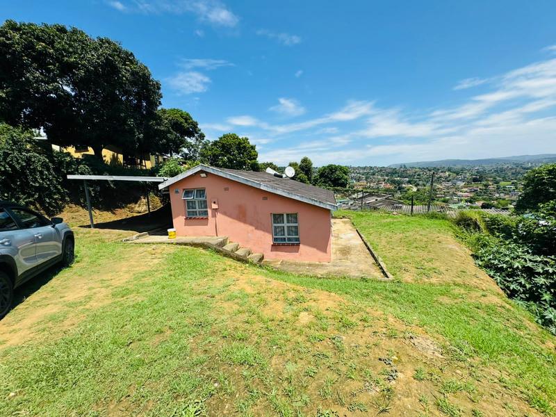 2 Bedroom Property for Sale in Umlazi KwaZulu-Natal