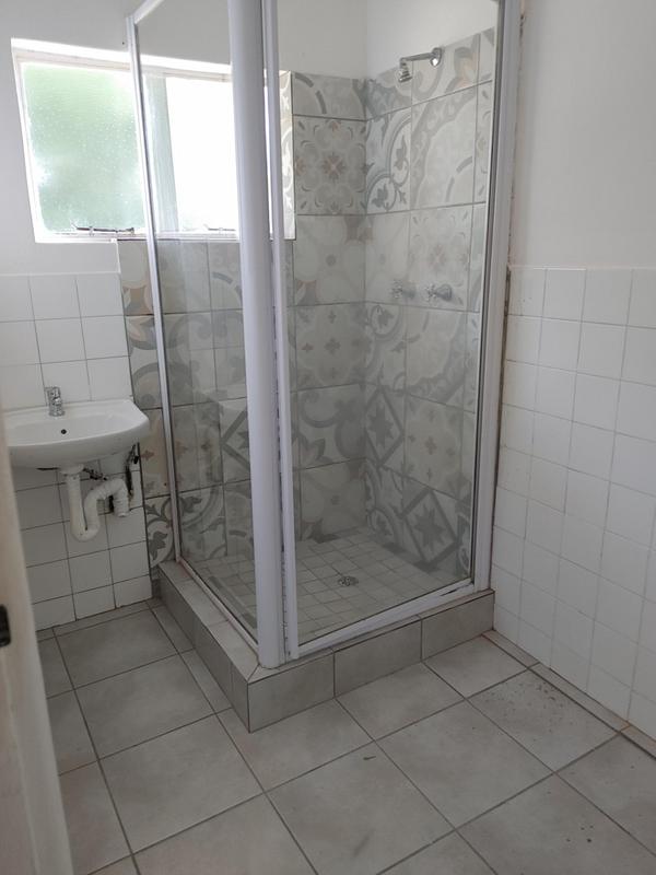 To Let 2 Bedroom Property for Rent in Avoca KwaZulu-Natal