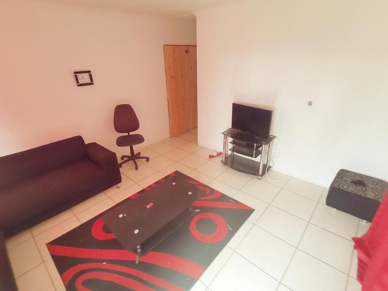 1 Bedroom Property for Sale in Reservoir Hills KwaZulu-Natal
