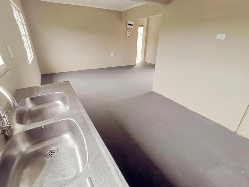 2 Bedroom Property for Sale in Clare Estate KwaZulu-Natal