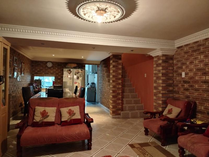 3 Bedroom Property for Sale in Newlands West KwaZulu-Natal