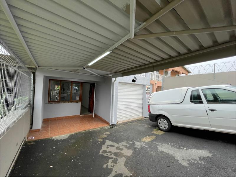 4 Bedroom Property for Sale in Caneside KwaZulu-Natal