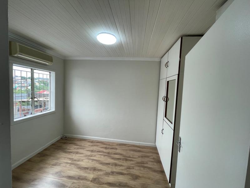 4 Bedroom Property for Sale in Caneside KwaZulu-Natal