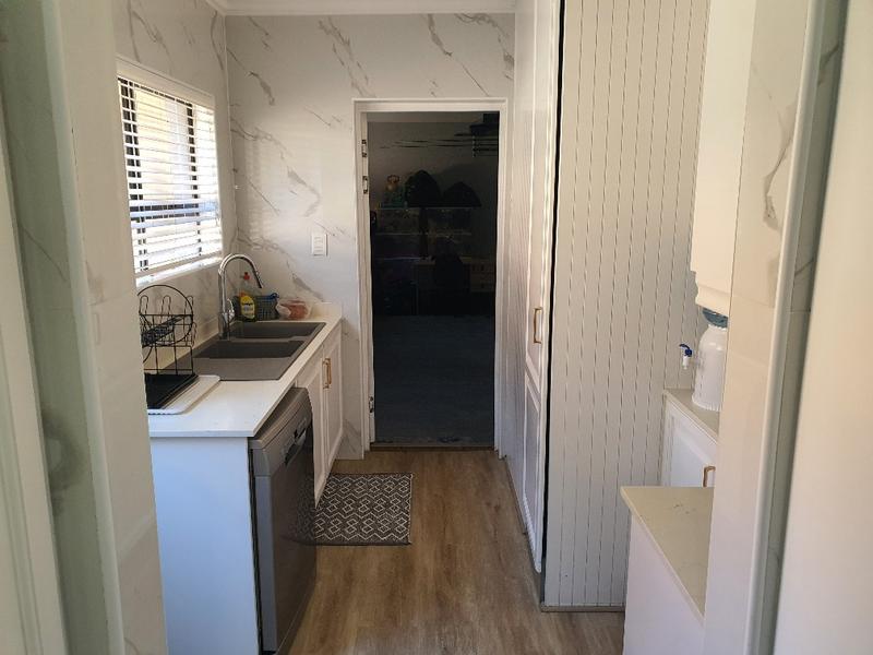 4 Bedroom Property for Sale in Izinga KwaZulu-Natal