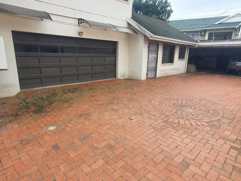 4 Bedroom Property for Sale in Somerset Park KwaZulu-Natal