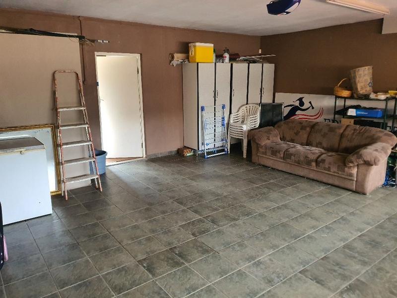 4 Bedroom Property for Sale in Somerset Park KwaZulu-Natal