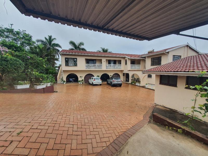 6 Bedroom Property for Sale in Umhlanga KwaZulu-Natal