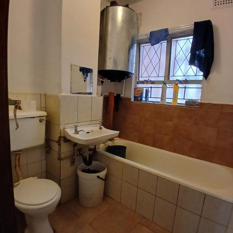 2 Bedroom Property for Sale in Montclair KwaZulu-Natal
