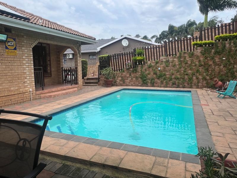 4 Bedroom Property for Sale in Reservoir Hills KwaZulu-Natal