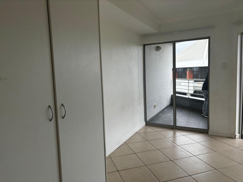To Let 2 Bedroom Property for Rent in Umhlanga Ridge KwaZulu-Natal