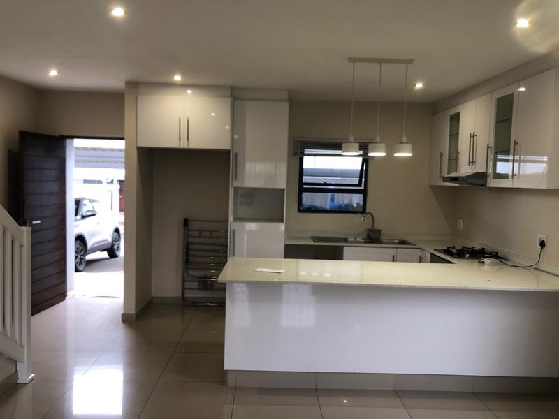 To Let 2 Bedroom Property for Rent in Moseley KwaZulu-Natal