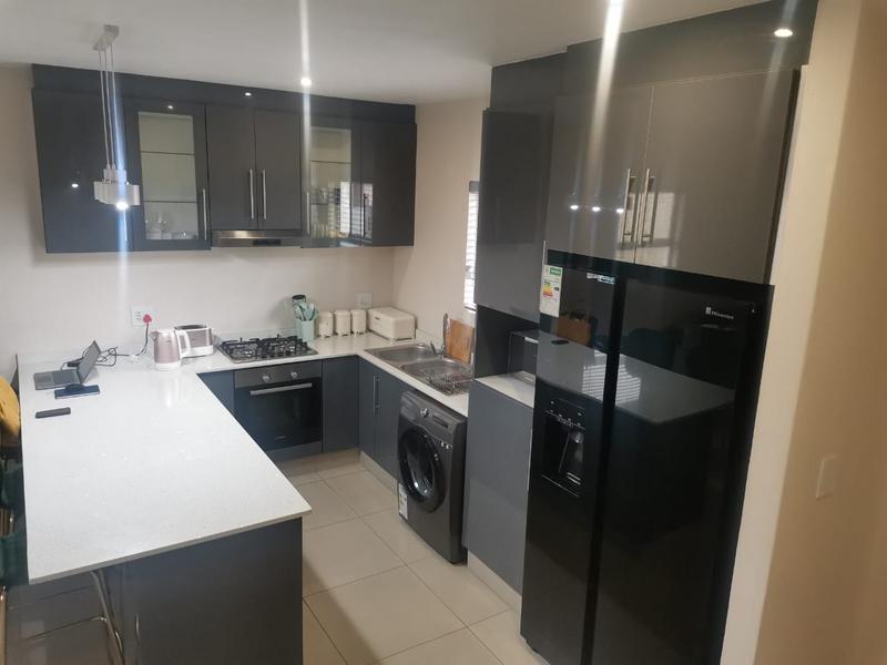 To Let 2 Bedroom Property for Rent in Moseley KwaZulu-Natal