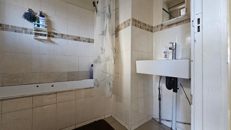 1 Bedroom Property for Sale in South Beach KwaZulu-Natal