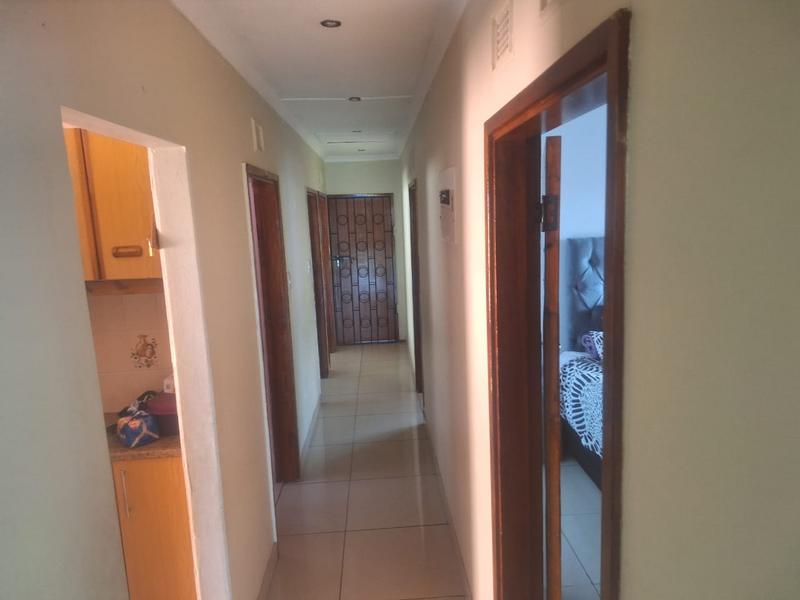 3 Bedroom Property for Sale in Regency Park KwaZulu-Natal