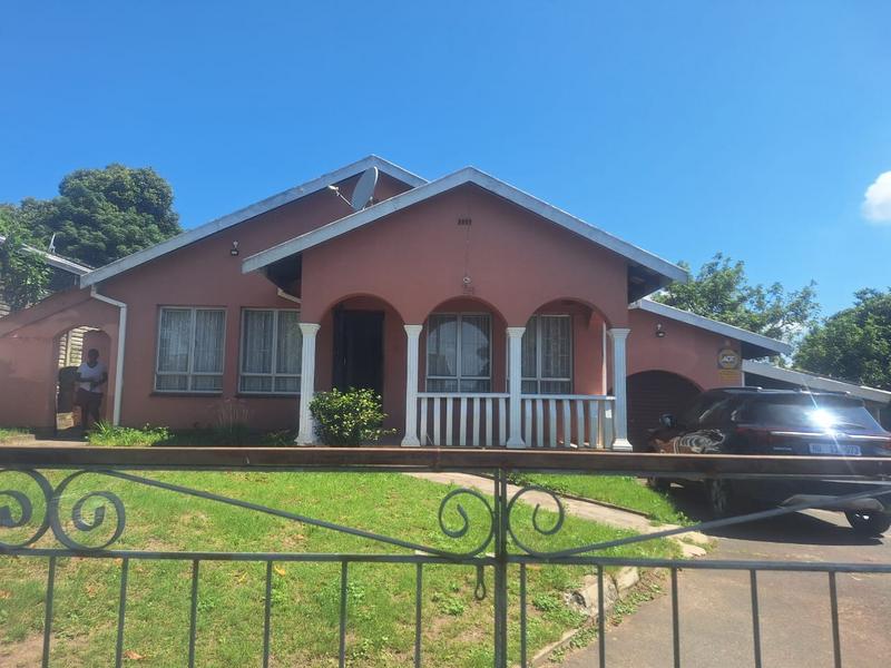 3 Bedroom Property for Sale in Regency Park KwaZulu-Natal
