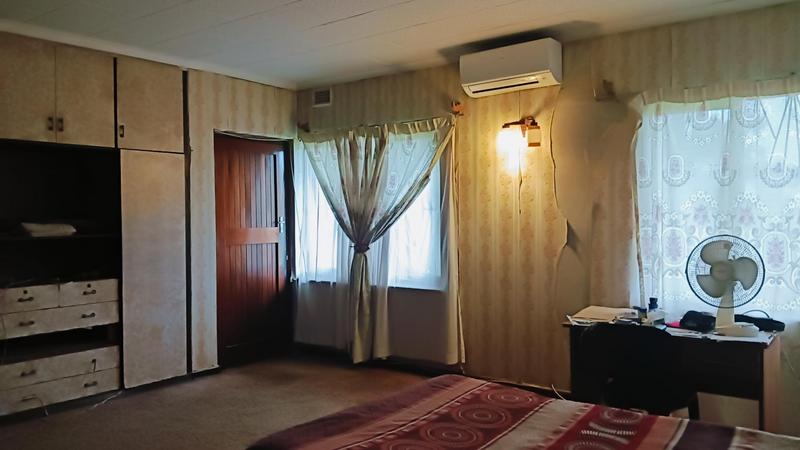 To Let 4 Bedroom Property for Rent in Westville KwaZulu-Natal