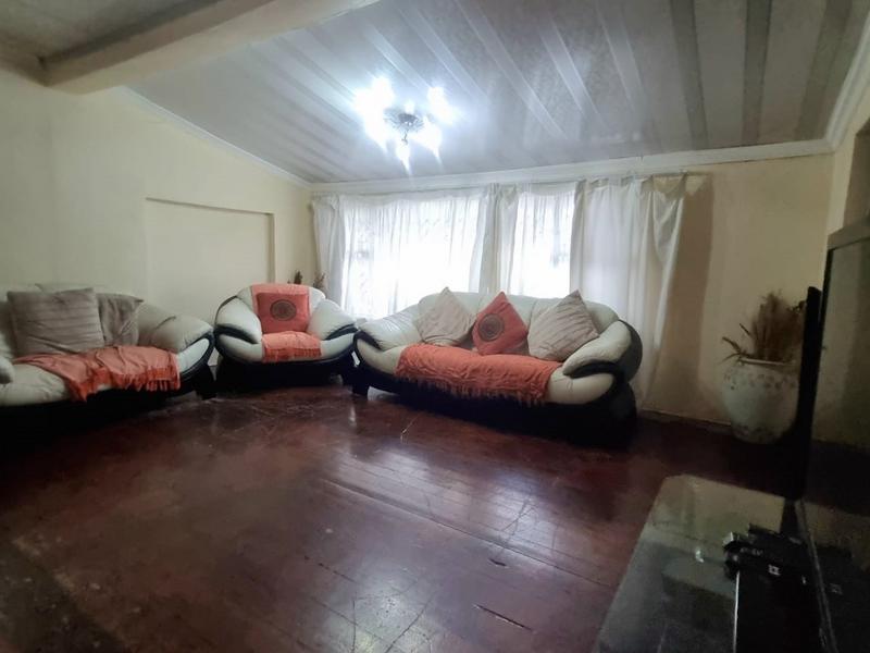 3 Bedroom Property for Sale in Glenwood KwaZulu-Natal