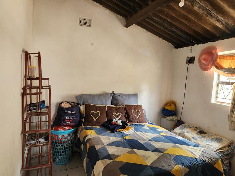 2 Bedroom Property for Sale in Umlazi KwaZulu-Natal