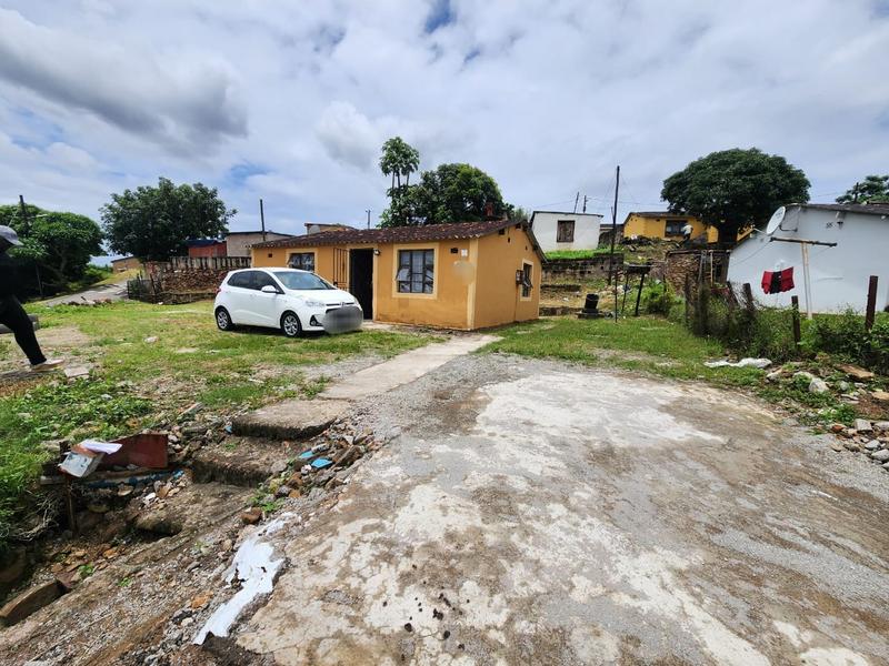 2 Bedroom Property for Sale in Umlazi KwaZulu-Natal