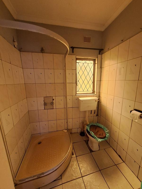 4 Bedroom Property for Sale in Kwamashu KwaZulu-Natal