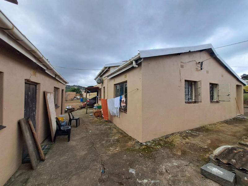 4 Bedroom Property for Sale in Kwamashu KwaZulu-Natal