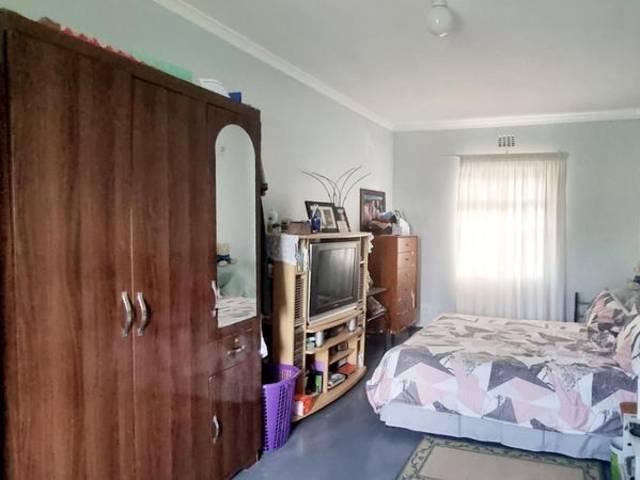 3 Bedroom Property for Sale in Austerville KwaZulu-Natal