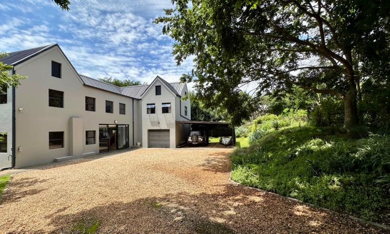 5 Bedroom Property for Sale in Albert Falls KwaZulu-Natal