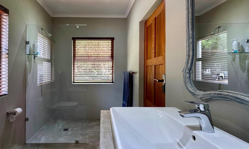 5 Bedroom Property for Sale in Albert Falls KwaZulu-Natal