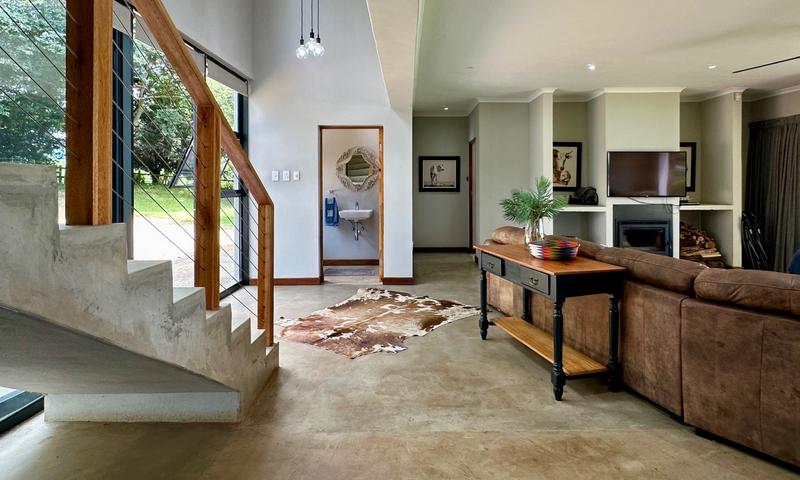 5 Bedroom Property for Sale in Albert Falls KwaZulu-Natal
