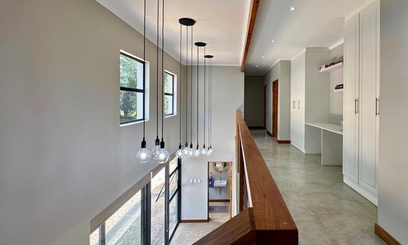 5 Bedroom Property for Sale in Albert Falls KwaZulu-Natal