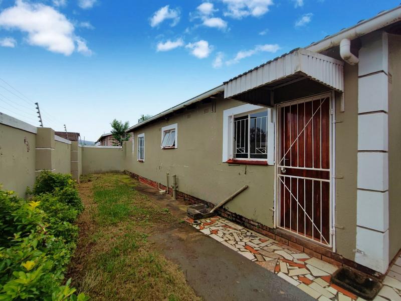 3 Bedroom Property for Sale in Panorama Gardens KwaZulu-Natal