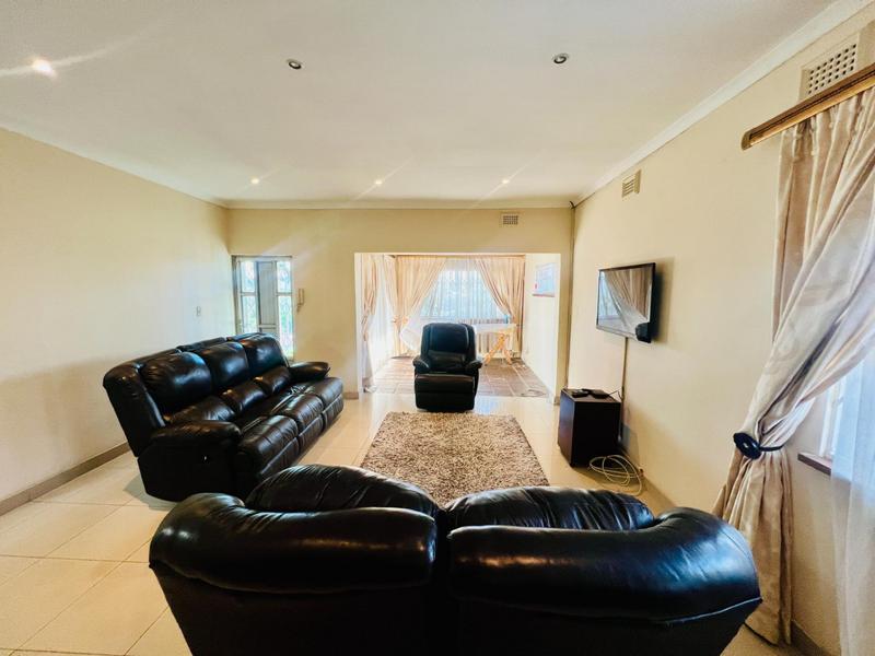 3 Bedroom Property for Sale in Yellowwood Park KwaZulu-Natal