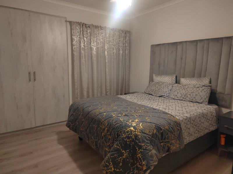 To Let 2 Bedroom Property for Rent in Malvern KwaZulu-Natal