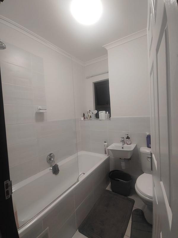 To Let 2 Bedroom Property for Rent in Malvern KwaZulu-Natal