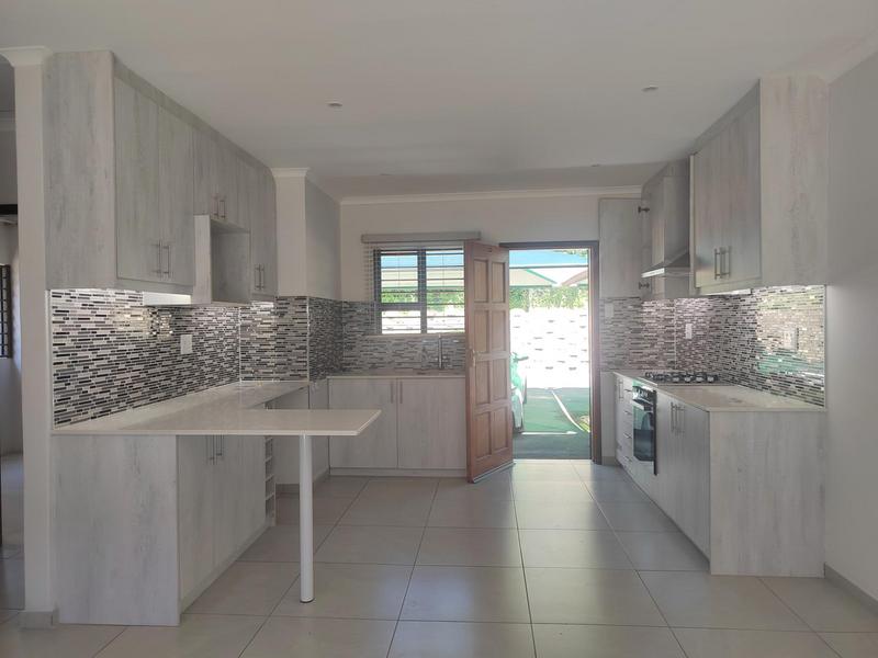 To Let 2 Bedroom Property for Rent in Malvern KwaZulu-Natal