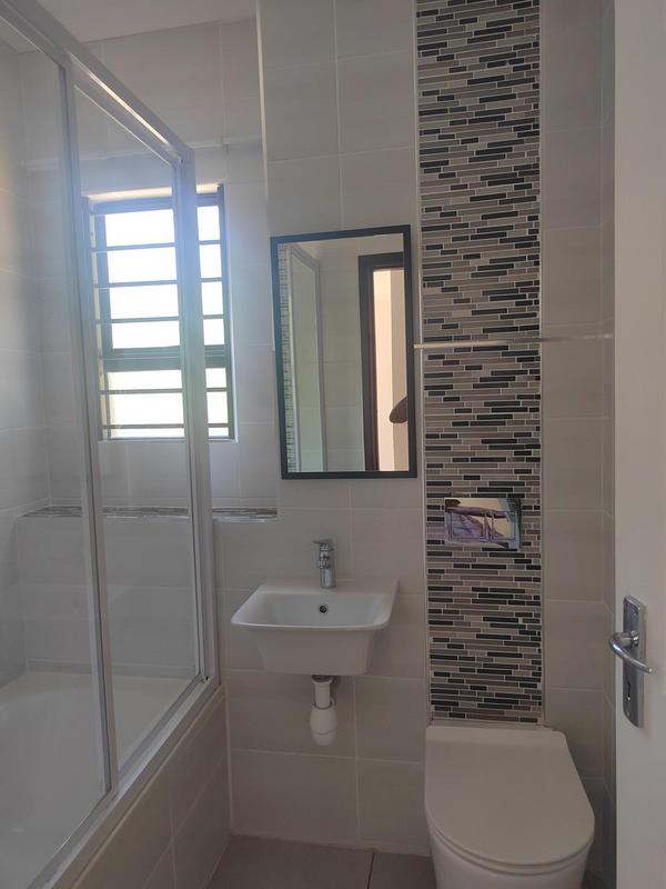To Let 2 Bedroom Property for Rent in Malvern KwaZulu-Natal