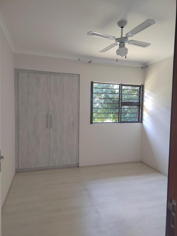 To Let 2 Bedroom Property for Rent in Malvern KwaZulu-Natal