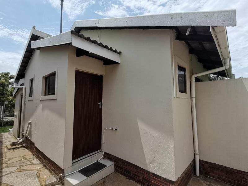 1 Bedroom Property for Sale in Reservoir Hills KwaZulu-Natal