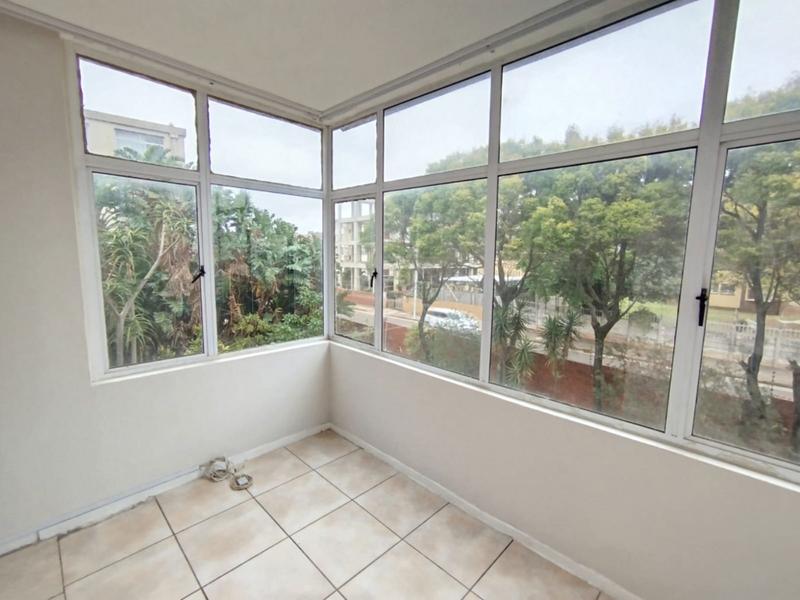 To Let 1 Bedroom Property for Rent in Essenwood KwaZulu-Natal